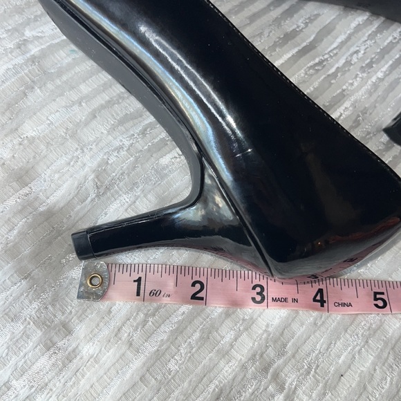 Kelly & Katie Black Patent Leather Stiletto Shoes / Heels Size 8.5, 3” Heel - Picture 13 of 16